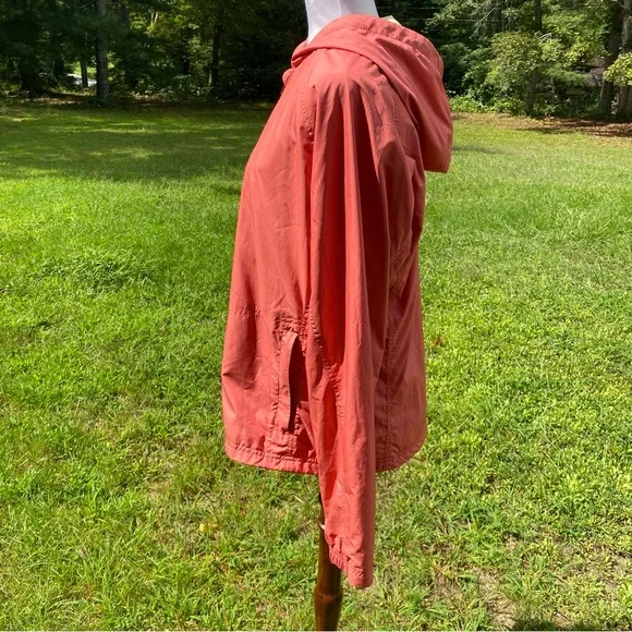 PATAGONIA JACKET COAT HOODIE ZIP FRONT POCKETS WINDBREAKER SALMON PEACH SIZE L - Picture 8 of 13